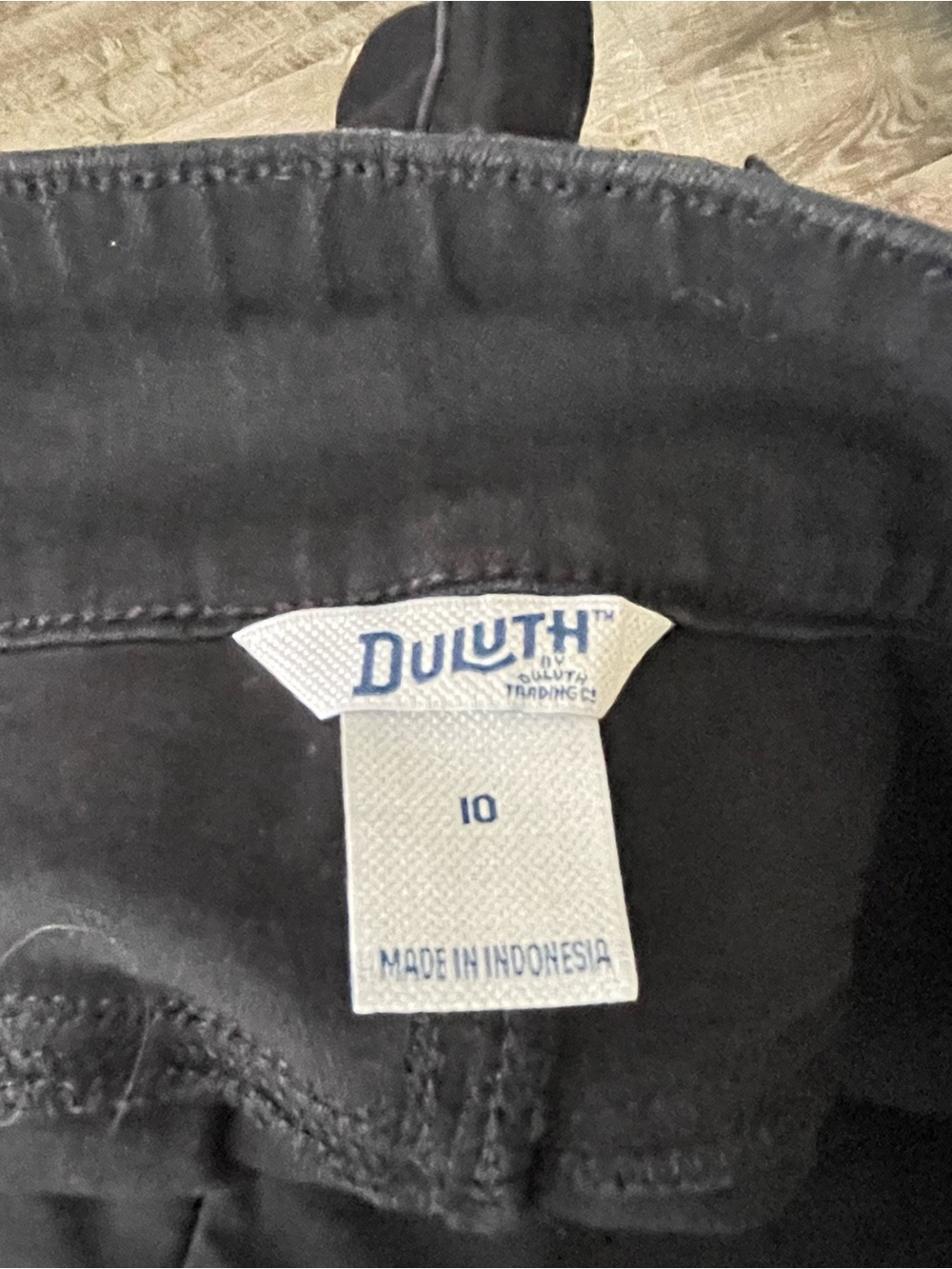 Duluth Trading Co Black Pull-On Jean Shorts - Picture 3 of 8